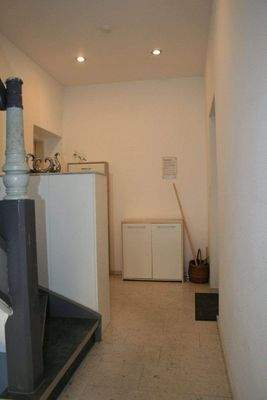 Haupthaus Eingangsbereich.JPG