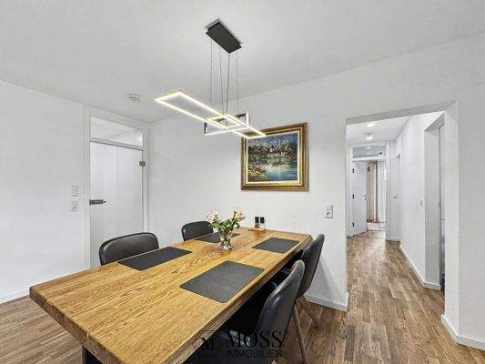 Wohn- und Essbereich 1.4