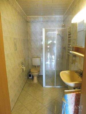 07 Personaltoilette mit Dusche