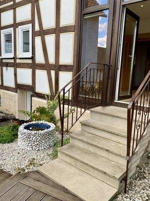 Die Treppe zur Terrasse