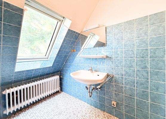 24 Badezimmer OG