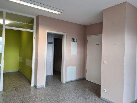 Anmeldung-Büro_Bild 4.jpg