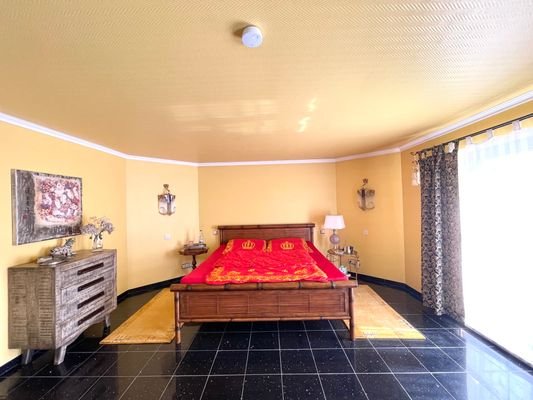 OG - Raum 3 (Schlafzimmer) Bild 2.jpg