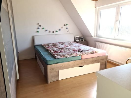 Schlafzimmer 1 Stock.jpg