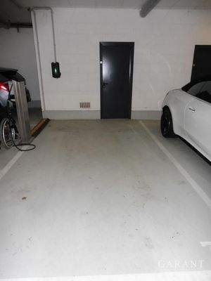 15 PKW-Stellplatz mit Kammer