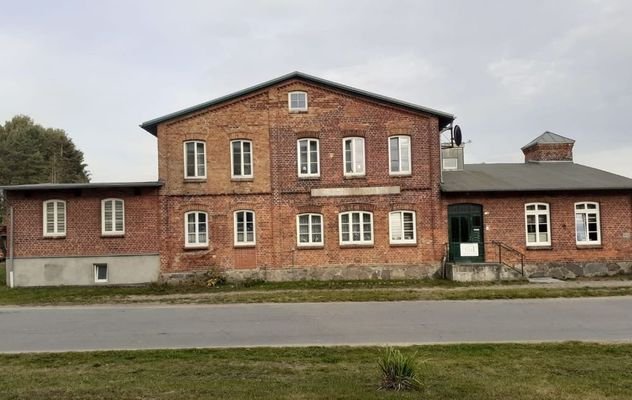 Strassenansicht.jpg