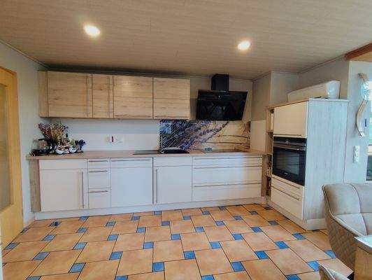 Küche mit integrierter EBK