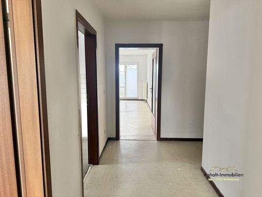 Flur (1)