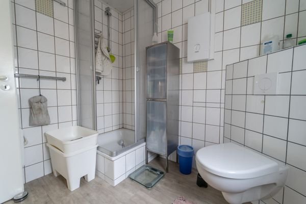 Bad-Haus 1