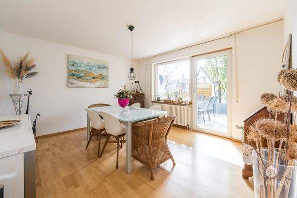 Esszimmer mit Terrasse