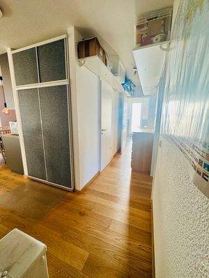 Diele mit div. Staumöglichkeiten