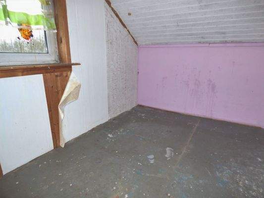 Dachgeschoss Nebengelass