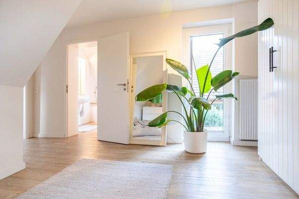 Flur zum Anbau im OG