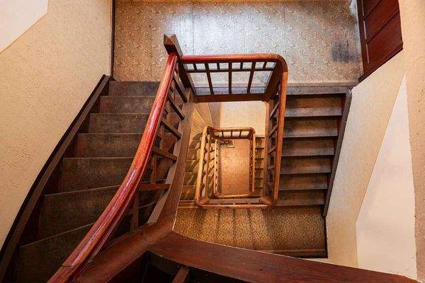 009_Beeindruckende Treppenanlage