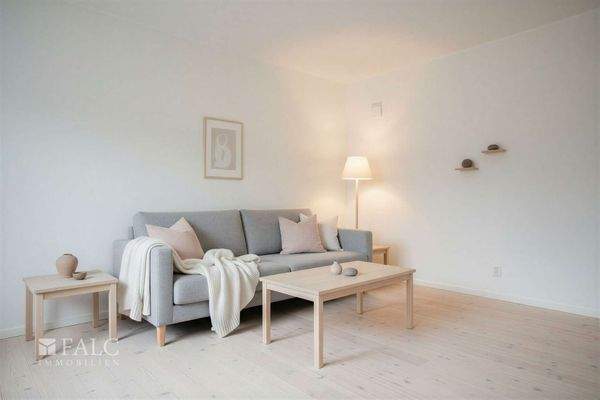 Whg. IV & V Bsp. IV - (KI generiert)