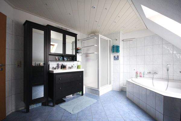 Badezimmer DG