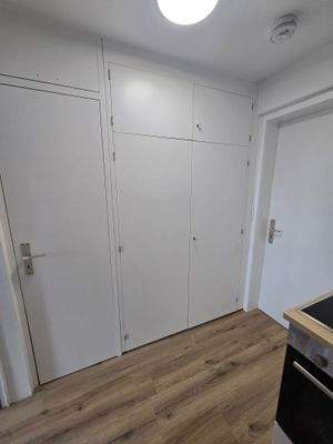 Geräumiger Einbauschrank (Flur)