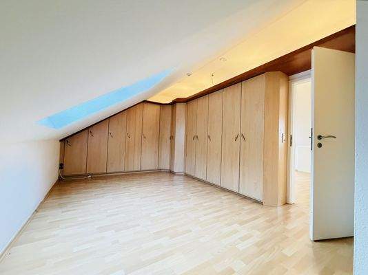 Schlaf-/ Wohnbereich Dachgeschoss