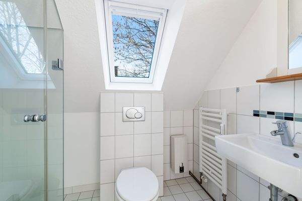 Duschbad im Dachgeschoss