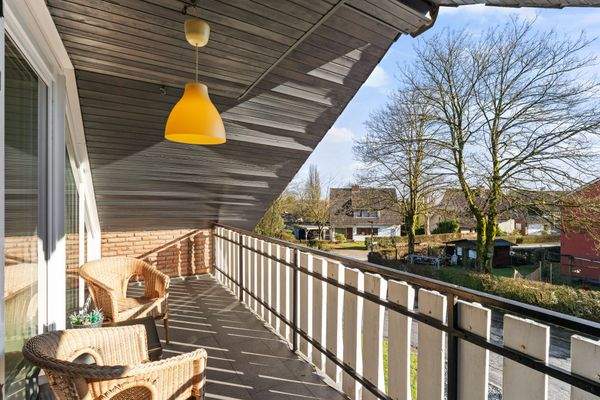 Hauptwohnung Balkon Dachgeschoss