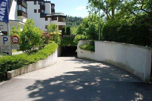 Zufahrt Tiefgarage 