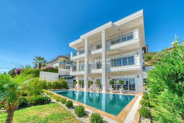 Stunning City and Sea View Villa in Alanya Turkey
