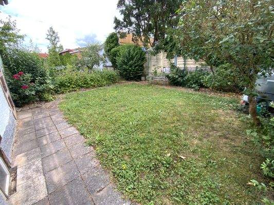 Garten hinter dem Haus