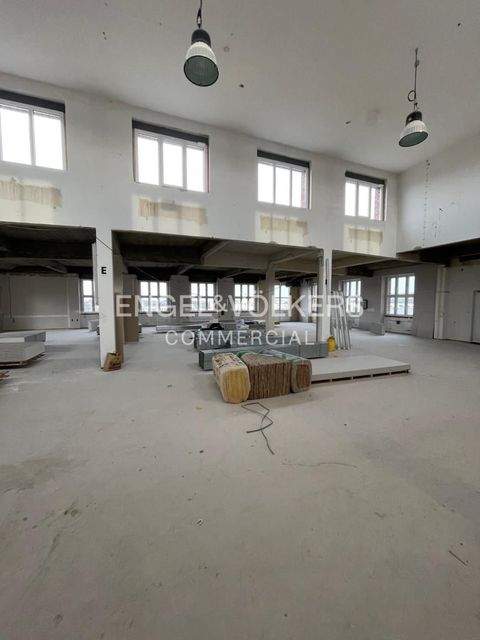 Berlin Halle, Berlin Hallenfläche