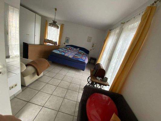 Schlafzimmer Erdgeschoss!