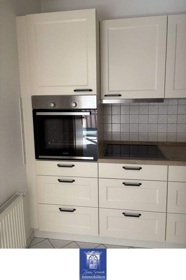 Himmlische Wohnung in traumhafter Höhenlage in Radebeul! Balkon! - Photo 1