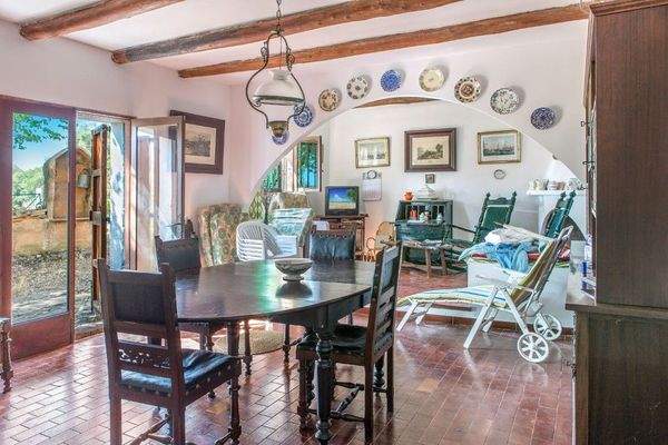 05- 87981 10.00 h Finca Manacor, Poligono 2, parcela 44 111