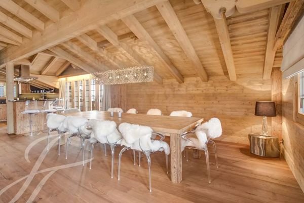 Dining room Wooden floor