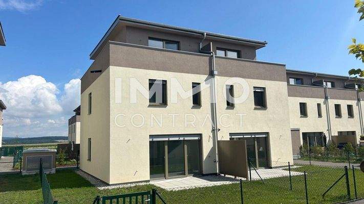 563ef463-b4e9-4ffb-9d23-a9a0df6d7c50