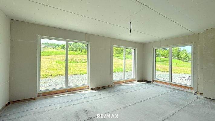 Wohnzimmer mit Kamin