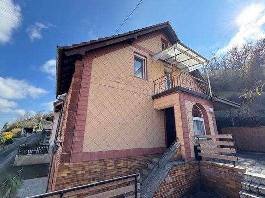 Seitenansicht der Immobilie