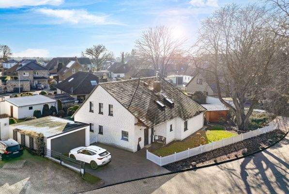 Luftaufnahme vom Grundstück