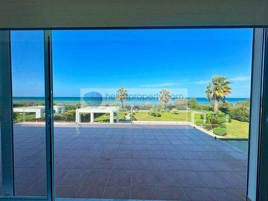 afacd6acd1db43598cdd4377d294ba02-original