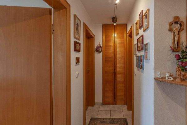 Flur / kl. Abstellraum 1,5 OG