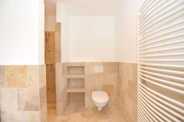 Gartenebene Sanitär