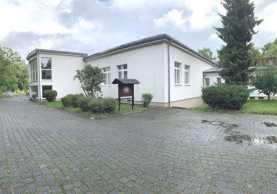 Außenansicht Gewerbeobjekt 1