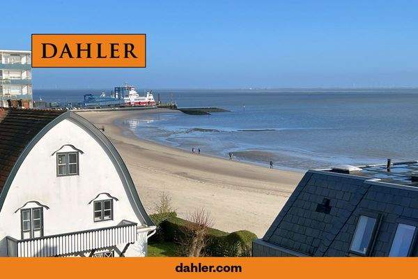 Blick gen Hafen vom Balkon der DG-Wohnung