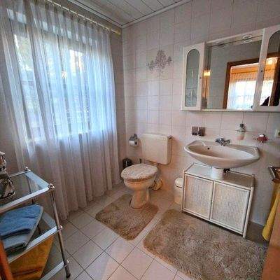 EG Bad Gästezimmer.jpg