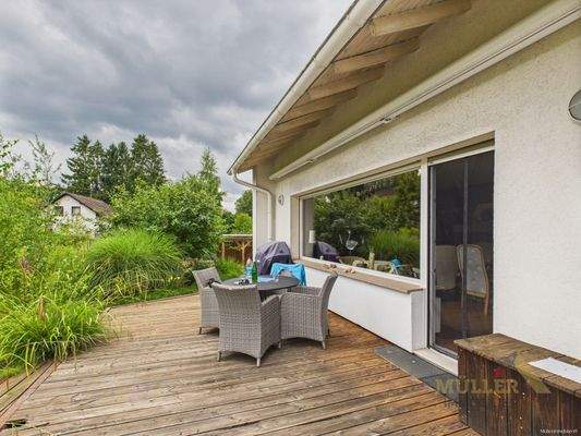 Terrasse vorne