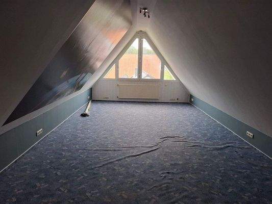 Wohnraum im Spitzboden