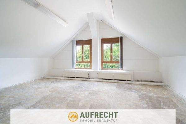 Einheit im Dachgeschoss