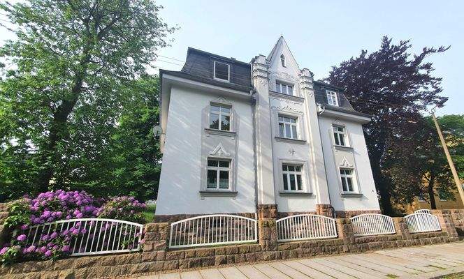 Hausansicht Straßenseite