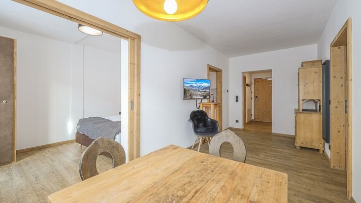 KITZIMMO-Garten Apartment mit touristischer Widmung kaufen - Immobilien Kitzbühel.