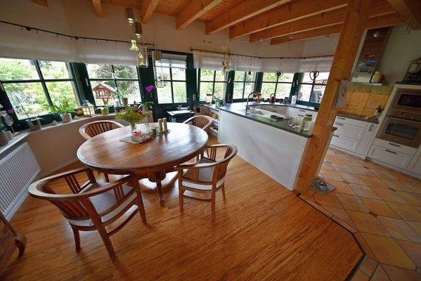 Wohn- und Essbereich 