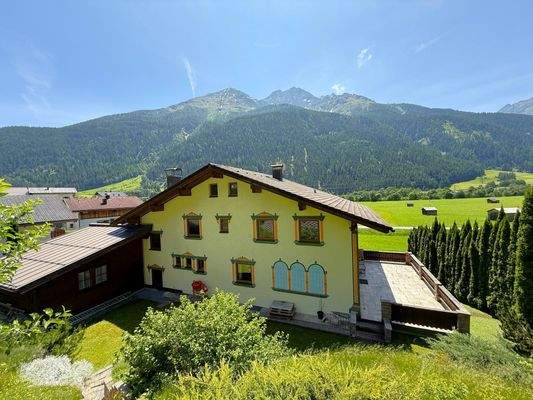 Außenansicht Richtung Süden