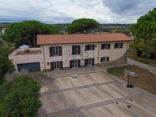 Stilvoll renovierte Villa mit Pool in Platamona bei Sassari – Sardinien
